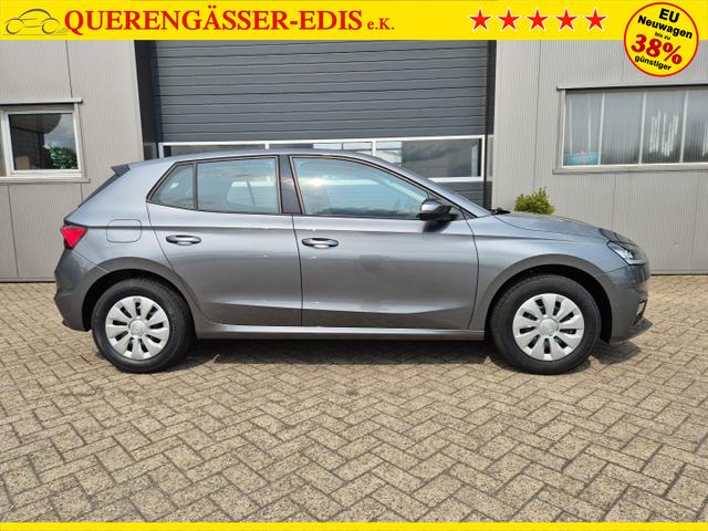Skoda Fabia 1.0 TSI 115PS Selection 5-türig Sitzheizung Parksensoren Multifunktionslenkrad Klima Skoda-Radio Bluetooth Touchscreen Tempomat Nebelsch. wireless Apple CarPlay + Android Auto 