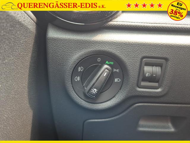 Skoda Fabia 1.0 TSI 115PS Selection 5-türig Sitzheizung Parksensoren Multifunktionslenkrad Klima Skoda-Radio Bluetooth Touchscreen Tempomat Nebelsch. wireless Apple CarPlay + Android Auto 