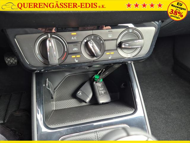 Skoda Fabia 1.0 TSI 115PS Selection 5-türig Sitzheizung Parksensoren Multifunktionslenkrad Klima Skoda-Radio Bluetooth Touchscreen Tempomat Nebelsch. wireless Apple CarPlay + Android Auto 