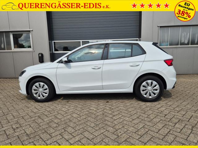 Skoda Fabia 1.0 TSI 115PS Selection 5-türig Sitzheizung Parksensoren Multifunktionslenkrad Klima Skoda-Radio Bluetooth Touchscreen Tempomat Nebelsch. wireless Apple CarPlay + Android Auto 