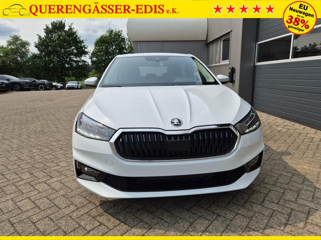 Skoda Fabia 1.0 TSI 115PS Selection 5-türig Sitzheizung Parksensoren Multifunktionslenkrad Klima Skoda-Radio Bluetooth Touchscreen Tempomat Nebelsch. wireless Apple CarPlay + Android Auto 
