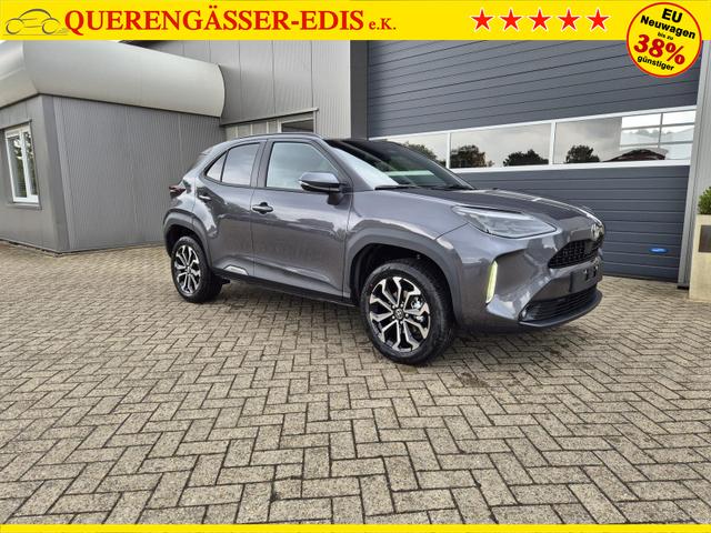 Toyota Yaris Cross 1.5VVT-iE 130PS Automatik Teamplayer Klimaautomatik Sitzheizung Lenkradheizung PDC v+h Rückf.Kamera 17-LM abged.Scheiben 2xKeyless DAB+ Bluetooth Touchscreen Apple CarPlay Android Auto 