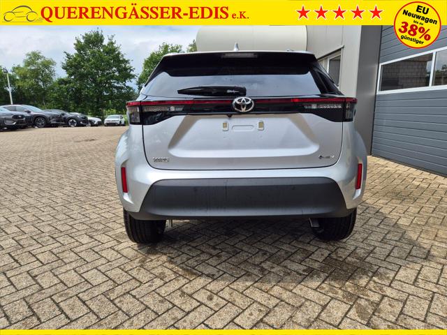 Toyota Yaris Cross 1.5VVT-iE 130PS Automatik Teamplayer Klimaautomatik Sitzheizung Lenkradheizung PDC v+h Rückf.Kamera 17-LM abged.Scheiben 2xKeyless DAB+ Bluetooth Touchscreen Apple CarPlay Android Auto 