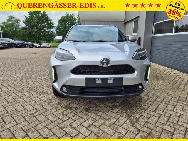 Toyota Yaris Cross 1.5VVT-iE 130PS Automatik Teamplayer Klimaautomatik Sitzheizung Lenkradheizung PDC v+h Rückf.Kamera 17-LM abged.Scheiben 2xKeyless DAB+ Bluetooth Touchscreen Apple CarPlay Android Auto 