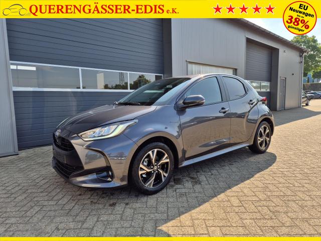 Toyota Yaris 1.5VVT-iE 116PS Automatik Teamplayer Klimaautomatik Sitzheizung Lenkradheizung Rückf.Kamera 16-LM abged.Scheiben 2xKeyless DAB+ Bluetooth Touchscreen Apple CarPlay Android Auto ACC 