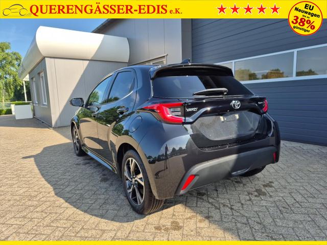 Toyota Yaris 1.5VVT-iE 116PS Automatik Teamplayer Klimaautomatik Sitzheizung Lenkradheizung Rückf.Kamera 16-LM abged.Scheiben 2xKeyless DAB+ Bluetooth Touchscreen Apple CarPlay Android Auto ACC 