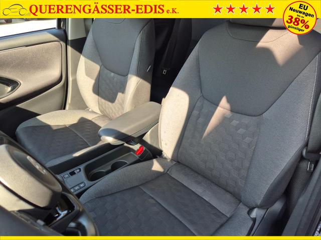 Toyota Yaris 1.5VVT-iE 116PS Automatik Teamplayer Klimaautomatik Sitzheizung Lenkradheizung Rückf.Kamera 16-LM abged.Scheiben 2xKeyless DAB+ Bluetooth Touchscreen Apple CarPlay Android Auto ACC 