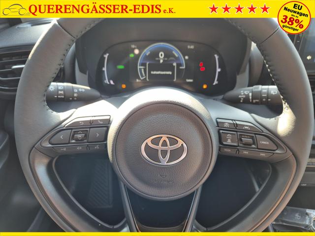 Toyota Yaris 1.5VVT-iE 116PS Automatik Teamplayer Klimaautomatik Sitzheizung Lenkradheizung Rückf.Kamera 16-LM abged.Scheiben 2xKeyless DAB+ Bluetooth Touchscreen Apple CarPlay Android Auto ACC 