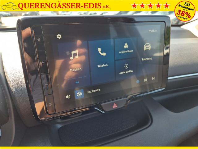 Toyota Yaris 1.5VVT-iE 116PS Automatik Teamplayer Klimaautomatik Sitzheizung Lenkradheizung Rückf.Kamera 16-LM abged.Scheiben 2xKeyless DAB+ Bluetooth Touchscreen Apple CarPlay Android Auto ACC 