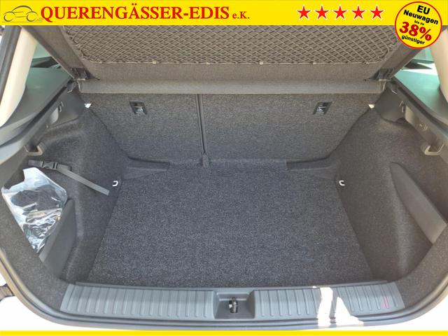 Skoda Kamiq 1.0 TSI 115PS DSG Selection Matrix-LED Sitzheizung Garantieverlängerung Klimaautomatik Parksensoren Skoda-Radio drahtlos Apple CarPlay + Android Auto Digital Cockpit Tempomat abg.Scheiben 