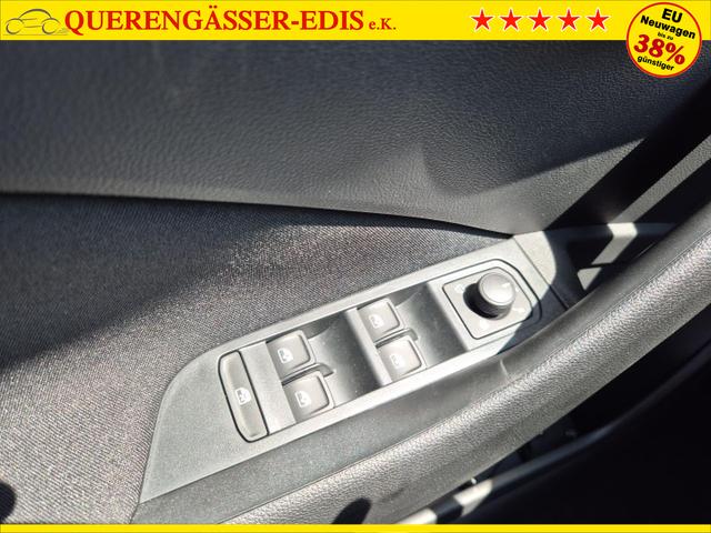 Skoda Kamiq 1.0 TSI 115PS DSG Selection Matrix-LED Sitzheizung Garantieverlängerung Klimaautomatik Parksensoren Skoda-Radio drahtlos Apple CarPlay + Android Auto Digital Cockpit Tempomat abg.Scheiben 