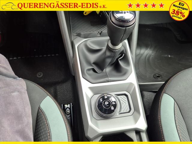 Dacia Duster Extreme 4x4 130PS 1.2 TCe 4x Kamera Lenkradheizung Sitzheizung Klimaautomatik Teil-Leder elektr.Parkbremse Bluetooth Apple Carplay Android Auto PDC v+h 2xKeyless 18-LM Ganzj.Reifen 