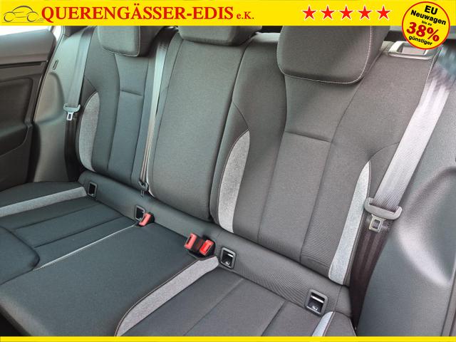 Skoda Kamiq 1.0 TSI 115PS DSG Selection Matrix-LED Sitzheizung Garantieverlängerung Klimaautomatik Parksensoren Skoda-Radio drahtlos Apple CarPlay + Android Auto Digital Cockpit Tempomat abg.Scheiben 