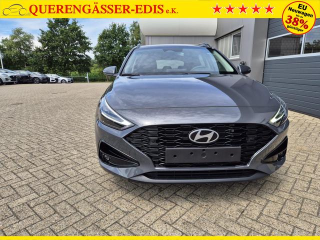 Hyundai i30 Kombi 1.0 T-GDI 100PS Automatik AbstandsTempomat Toter-Winkel-Assistent Sitzheizung Lenkradheizung Klimaautomatik Navi 10,25"-Touchscreen DAB+ wireless Apple CarPlay + Android Auto PDC v+h Rückf.Kamera 16-LM 