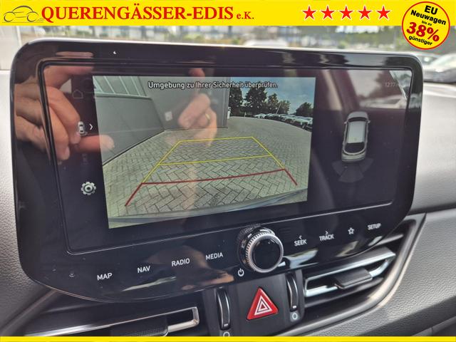 Hyundai i30 Kombi 1.0 T-GDI 100PS Automatik AbstandsTempomat Toter-Winkel-Assistent Sitzheizung Lenkradheizung Klimaautomatik Navi 10,25"-Touchscreen DAB+ wireless Apple CarPlay + Android Auto PDC v+h Rückf.Kamera 16-LM 