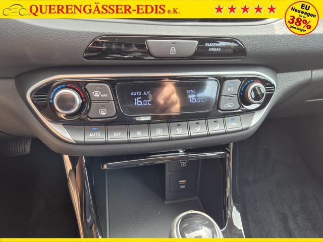 Hyundai i30 Kombi 1.0 T-GDI 100PS Automatik AbstandsTempomat Toter-Winkel-Assistent Sitzheizung Lenkradheizung Klimaautomatik Navi 10,25"-Touchscreen DAB+ wireless Apple CarPlay + Android Auto PDC v+h Rückf.Kamera 16-LM 