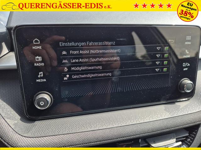 Skoda Fabia 1.0 TSI 95PS Selection 5-türig Rückf.Kamera Parksensoren Sitzheizung Multifunktionslenkrad Klima Skoda-Radio Bluetooth Touchscreen Tempomat Nebelsch. Apple CarPlay + Android Auto 