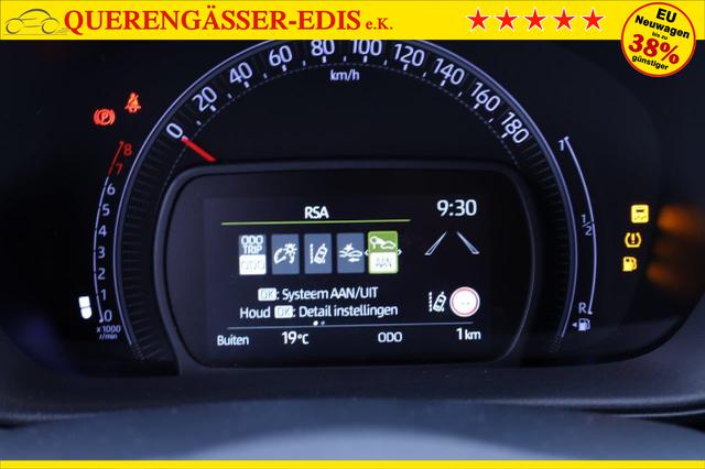Toyota Aygo X 1.0 VVT-i 72PS Business Edition Sitzheizung AbstandsTempomat Multifunktionslenkrad Klima Radio Bluetooth Touchscreen wireless Apple CarPlay + Android Auto 