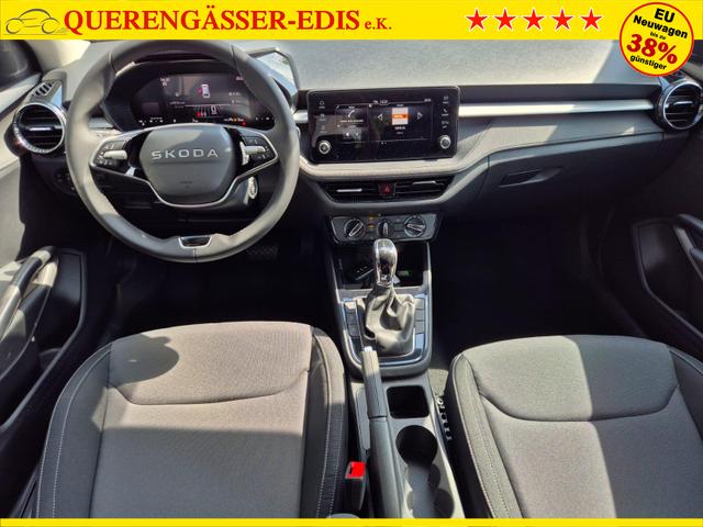 Skoda Fabia 1.0 TSI 115PS DSG Selection 5-türig Rückf.Kamera Parksensoren Sitzheizung Multifunktionslenkrad Klima Skoda-Radio Bluetooth Touchscreen Tempomat Nebelsch. Apple CarPlay + Android Auto 