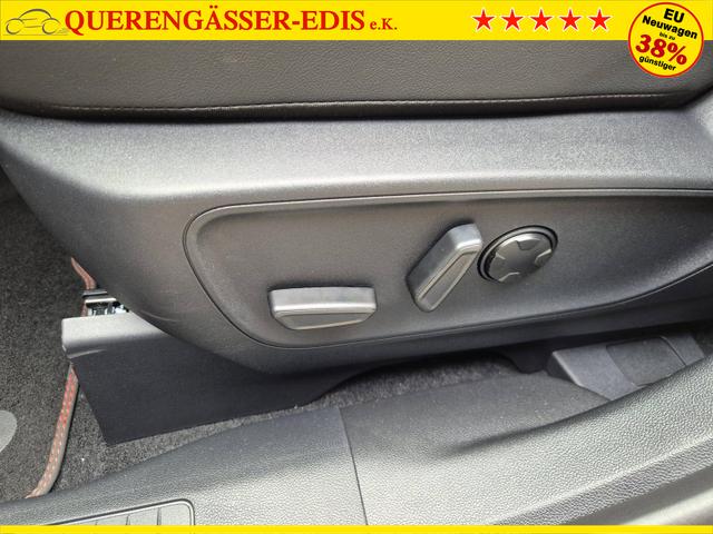 Ford Kuga ST-Line X 243PS PHEV Automatik Black Package schwenkb. AHK Matrix-LED elektr. PanoDach Sitzheizung v+h Lenkradheizung Frontscheibe beheizb. Navi SYNC4 Apple CarPlay Android Auto Touchscreen PDC 4xKamera 2xKeyless B+O Sound 20"LM vollelektr. Reic 