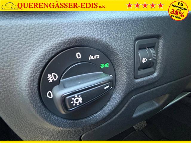 Skoda Fabia 1.0 TSI 115PS DSG Selection 5-türig 15"LM Rückf.Kamera Parksensoren Sitzheizung Multifunktionslenkrad Klima Skoda-Radio Bluetooth Touchscreen Tempomat Nebelsch. Apple CarPlay + Android Auto 