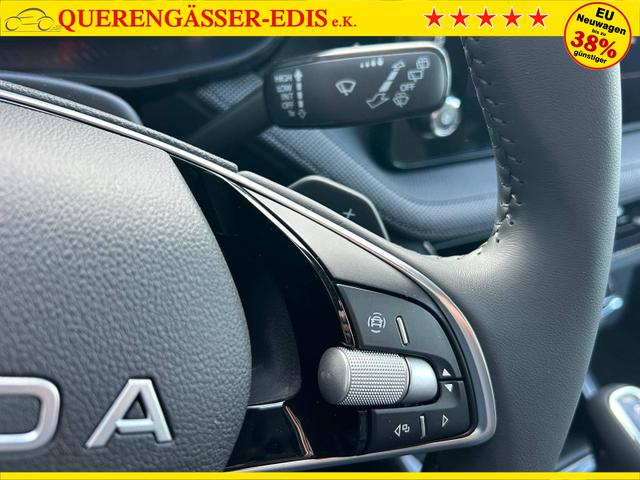 Skoda Fabia 1.0 TSI 115PS DSG Selection 5-türig 15"LM Rückf.Kamera Parksensoren Sitzheizung Multifunktionslenkrad Klima Skoda-Radio Bluetooth Touchscreen Tempomat Nebelsch. Apple CarPlay + Android Auto 