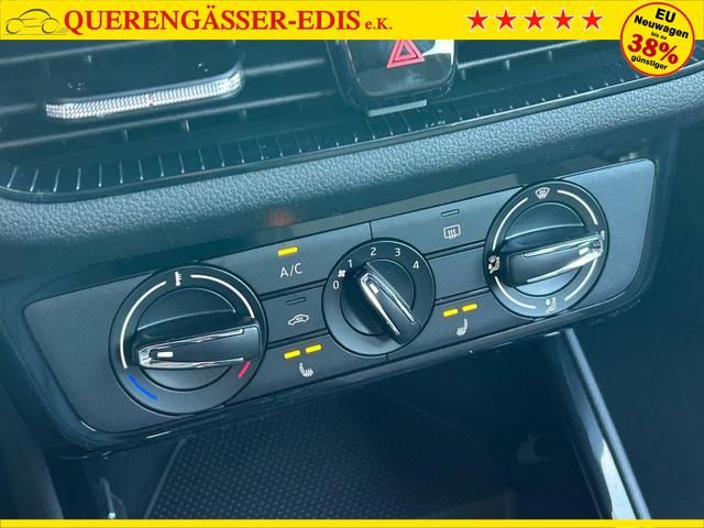 Skoda Fabia 1.0 TSI 115PS DSG Selection 5-türig 15"LM Rückf.Kamera Parksensoren Sitzheizung Multifunktionslenkrad Klima Skoda-Radio Bluetooth Touchscreen Tempomat Nebelsch. Apple CarPlay + Android Auto 