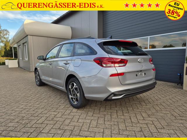 Hyundai i30 Kombi 1.5 T-GDI 95PS Sitzheizung Lenkradheizung Klima Tempomat Navi Apple CarPlay + Android Auto PDC v+h Rückf.Kamera 16-LM 