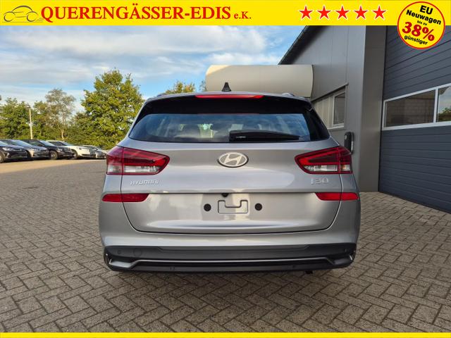 Hyundai i30 Kombi 1.5 T-GDI 95PS Sitzheizung Lenkradheizung Klima Tempomat Navi Apple CarPlay + Android Auto PDC v+h Rückf.Kamera 16-LM 