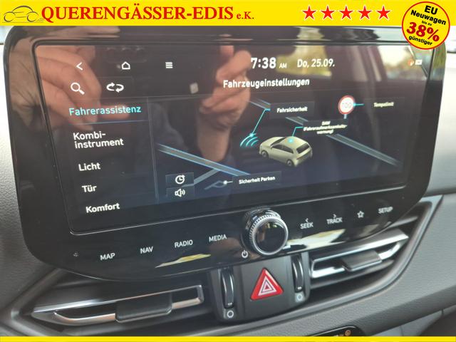 Hyundai i30 Kombi 1.5 T-GDI 95PS Sitzheizung Lenkradheizung Klima Tempomat Navi Apple CarPlay + Android Auto PDC v+h Rückf.Kamera 16-LM 