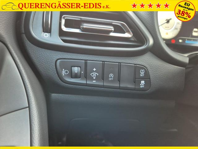 Hyundai i30 Kombi 1.5 T-GDI 95PS Klimaautomatik Sitzheizung Lenkradheizung Tempomat Navi Apple CarPlay + Android Auto PDC v+h Rückf.Kamera 16-LM 