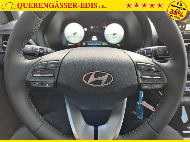 Hyundai i30 Kombi 1.5 T-GDI 95PS Klimaautomatik Sitzheizung Lenkradheizung Tempomat Navi Apple CarPlay + Android Auto PDC v+h Rückf.Kamera 16-LM 
