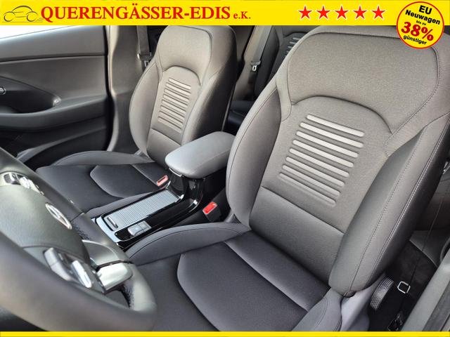 Hyundai i30 Kombi 1.5 T-GDI 95PS Sitzheizung Lenkradheizung Klimaautomatik Tempomat Navi Apple CarPlay + Android Auto PDC v+h Rückf.Kamera 17-LM 