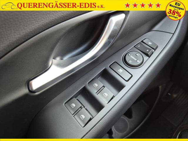 Hyundai i30 Kombi 1.5 T-GDI 95PS Sitzheizung Lenkradheizung Klimaautomatik Tempomat Navi Apple CarPlay + Android Auto PDC v+h Rückf.Kamera 17-LM 
