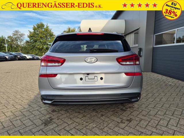 Hyundai i30 Kombi 1.5 T-GDI 95PS Sitzheizung Lenkradheizung Klimaautomatik Tempomat Navi Apple CarPlay + Android Auto PDC v+h Rückf.Kamera 17-LM 