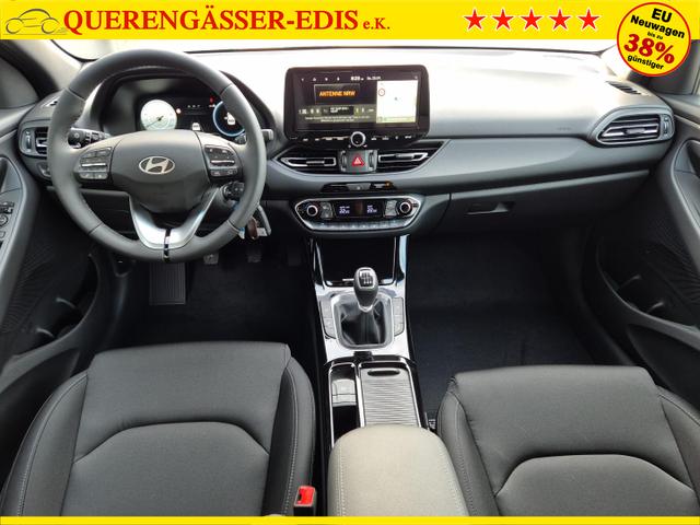 Hyundai i30 Kombi 1.5 T-GDI 95PS Sitzheizung Lenkradheizung Klimaautomatik Tempomat Navi Apple CarPlay + Android Auto PDC v+h Rückf.Kamera 17-LM 