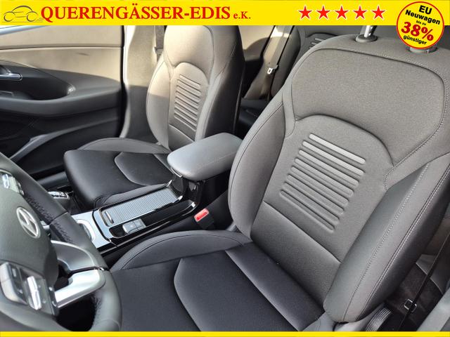 Hyundai i30 Kombi 1.5 T-GDI 95PS Sitzheizung Lenkradheizung Klimaautomatik Tempomat Navi Apple CarPlay + Android Auto PDC v+h Rückf.Kamera 17-LM 