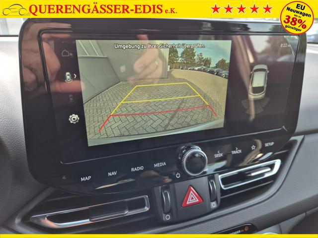 Hyundai i30 Kombi 1.5 T-GDI 95PS Sitzheizung Lenkradheizung Klimaautomatik Tempomat Navi Apple CarPlay + Android Auto PDC v+h Rückf.Kamera 17-LM 