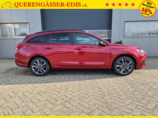 Hyundai i30 Kombi 1.5 T-GDI 95PS Sitzheizung Lenkradheizung Klimaautomatik Tempomat Navi Apple CarPlay + Android Auto PDC v+h Rückf.Kamera 17-LM 