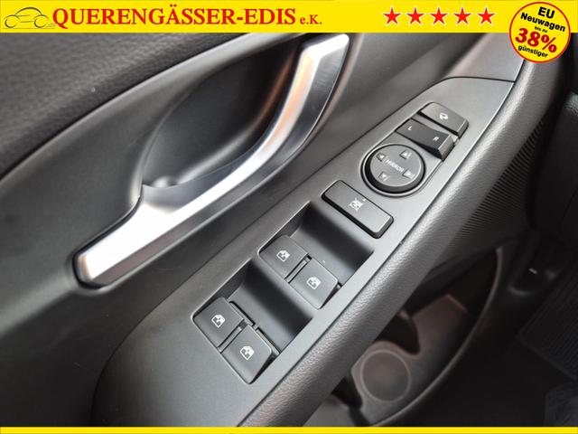 Hyundai i30 Kombi 1.5 T-GDI 95PS Sitzheizung Lenkradheizung Klimaautomatik Tempomat Navi Apple CarPlay + Android Auto PDC v+h Rückf.Kamera 17-LM 