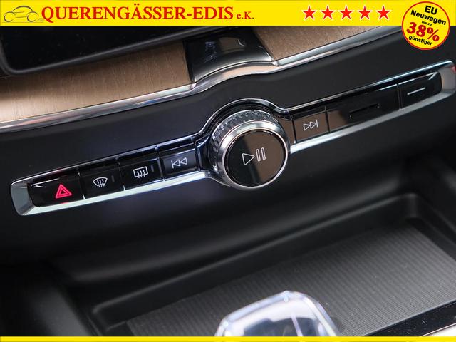 Volvo XC60 T6 Ultra AWD PHEV 350PS Automatik FACELIFT elektr. PanoDach Nordico-Polsterung 360°Kamera PDC v+h ACC el.Heckklappe Harman/Kardon-Sound Klimaautomatik Standheizung Sitzheizung Lenkradheizung Frontscheibe beheizb. Navi 