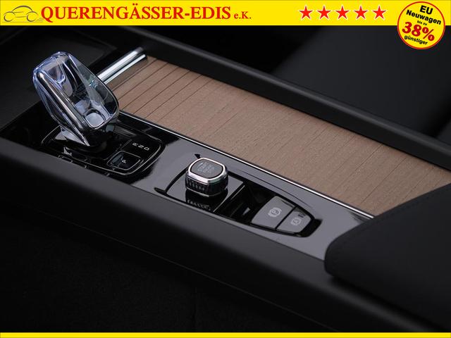 Volvo XC60 T6 Ultra AWD PHEV 350PS Automatik FACELIFT elektr. PanoDach Nordico-Polsterung 360°Kamera PDC v+h ACC el.Heckklappe Harman/Kardon-Sound Klimaautomatik Standheizung Sitzheizung Lenkradheizung Frontscheibe beheizb. Navi 