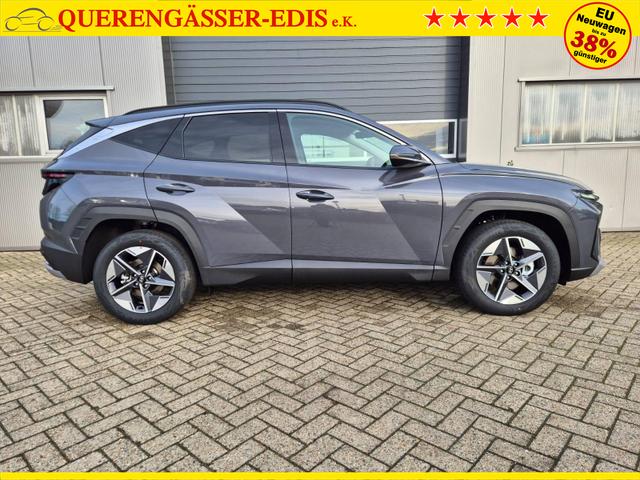 Hyundai TUCSON Trend 1.6 T-GDI 150PS Automatik TZ 2026 Teil-Leder Sitzheizung v+h Lenkradheizung Klimaautomatik Navi Touchscreen DAB+ Apple CarPlay + Android Auto PDC R&uuml;ckf.-Kamera Matrix-LED-Scheinw. 