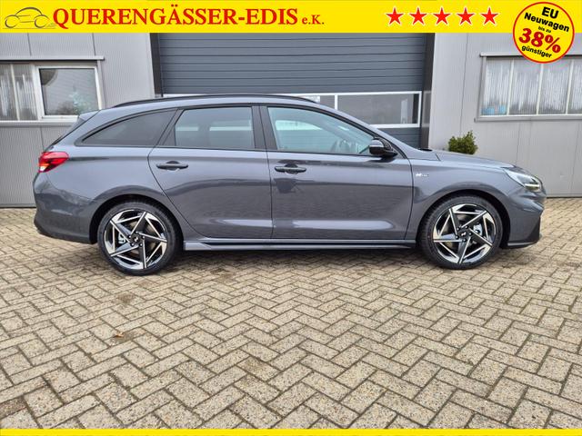 Hyundai i30 Kombi 1.6 T-GDI 150PS Automatik N-Line MY2026 Sitzheizung Lenkradheizung Klimaautomatik Navi 10,3"-Touchscreen Bluelink Apple CarPlay + Android Auto PDC v+h R&uuml;ckf.Kamera 18-LM 