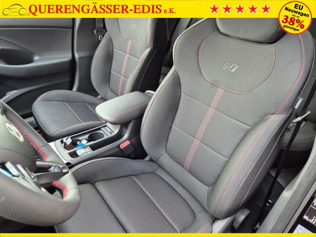Hyundai i30 Kombi 1.6 T-GDI 150PS Automatik N-Line MY2026 Sitzheizung Lenkradheizung Klimaautomatik Navi 10,3"-Touchscreen Bluelink Apple CarPlay + Android Auto PDC v+h R&uuml;ckf.Kamera 18-LM 