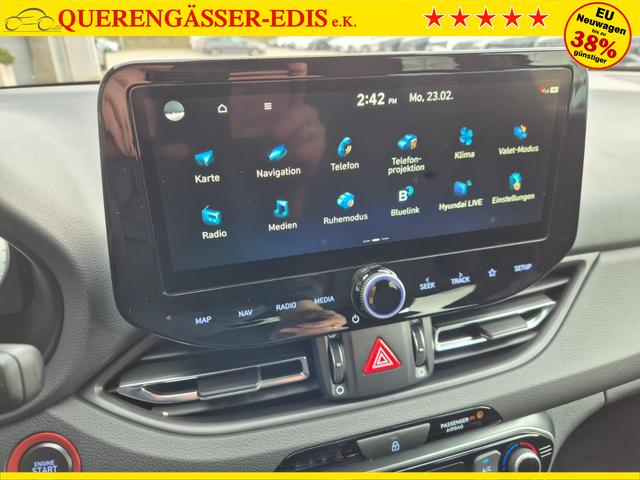 Hyundai i30 Kombi 1.6 T-GDI 150PS Automatik N-Line MY2026 Sitzheizung Lenkradheizung Klimaautomatik Navi 10,3"-Touchscreen Bluelink Apple CarPlay + Android Auto PDC v+h R&uuml;ckf.Kamera 18-LM 