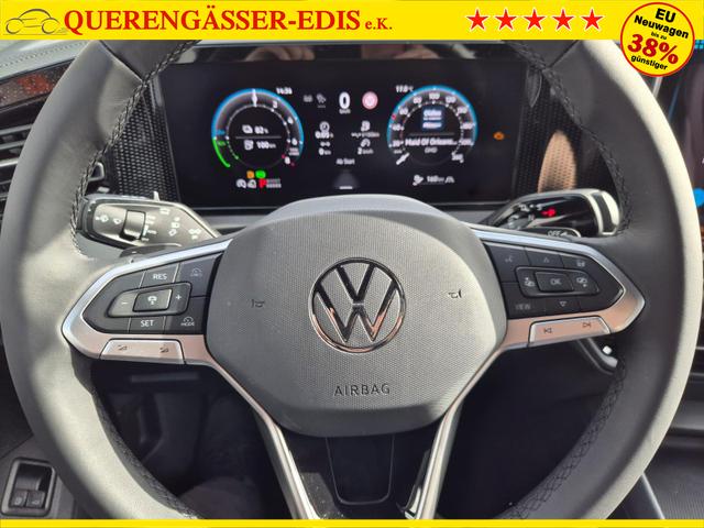 Volkswagen Tiguan Life 1,5 l eHybrid OPF 204PS DSG Design Paket "Dark" LED-Plus-Scheinw. elektr. Heckklappe Sitzheizung v+h Lenkradheizung Frontscheibe beheizb. R&uuml;ckf.Kamera Klimaautomatik VW-Radio Bluetooth wireless Apple CarPlay + Android Auto PDC ACC 2xKeyl 
