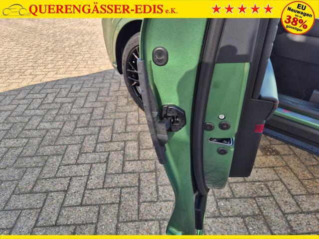 Ford Kuga ST-Line X 243PS PHEV Automatik Black Package Matrix-LED schwenkb. AHK elektr. PanoDach Sitzheizung v+h Lenkradheizung Frontscheibe beheizb. Navi SYNC4 Apple CarPlay Android Auto Touchscreen PDC 4xKamera 2xKeyless B+O Sound 20"LM vollelektr. Reic 