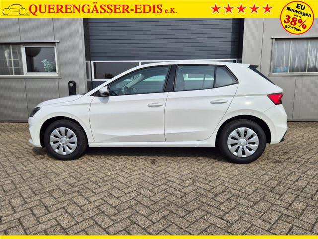 Skoda Fabia 1.0 TSI 95PS Selection 5-t&uuml;rig R&uuml;ckf.Kamera Parksensoren Sitzheizung Multifunktionslenkrad Klima Skoda-Radio Bluetooth Touchscreen Tempomat Nebelsch. Apple CarPlay + Android Auto 