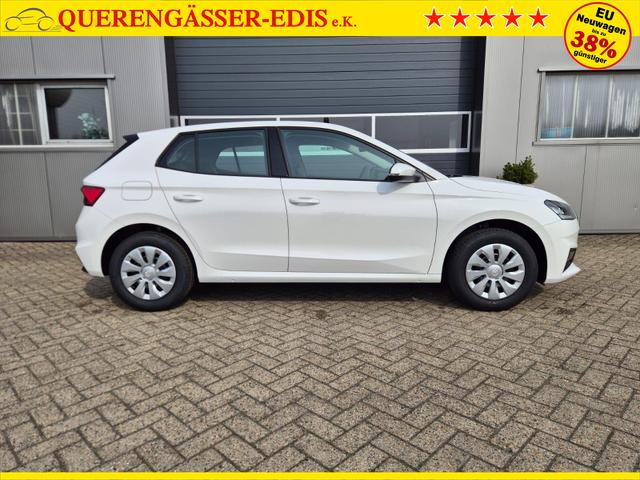 Skoda Fabia 1.0 TSI 95PS Selection 5-t&uuml;rig R&uuml;ckf.Kamera Parksensoren Sitzheizung Multifunktionslenkrad Klima Skoda-Radio Bluetooth Touchscreen Tempomat Nebelsch. Apple CarPlay + Android Auto 